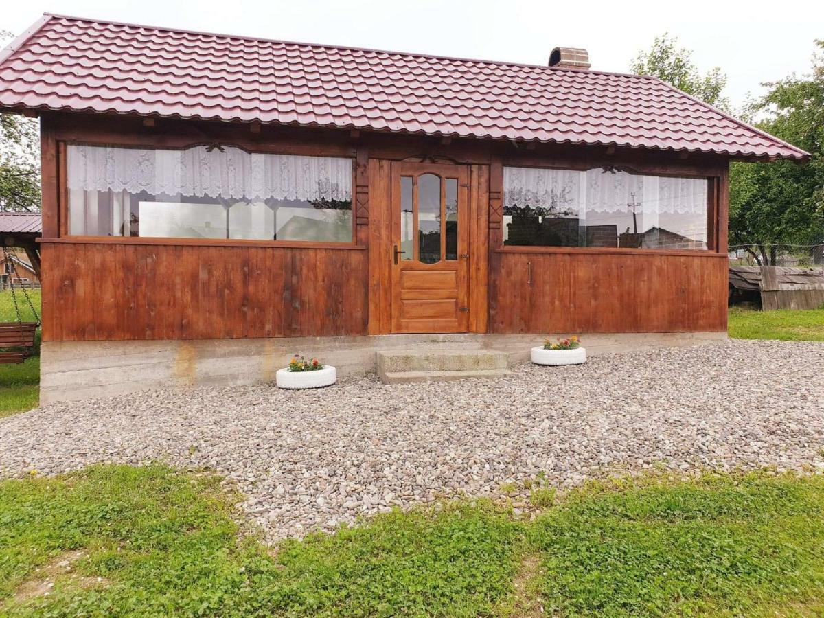 Вилла Casa Paty Мэнэстиря-Гуморулуй Экстерьер фото